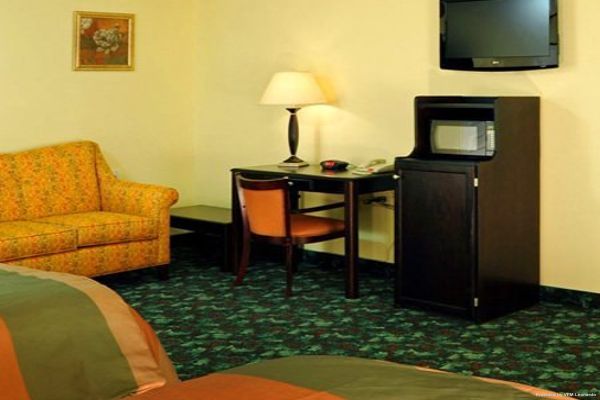 Executive Inn Park Avenue Hotel (Leonardtown)